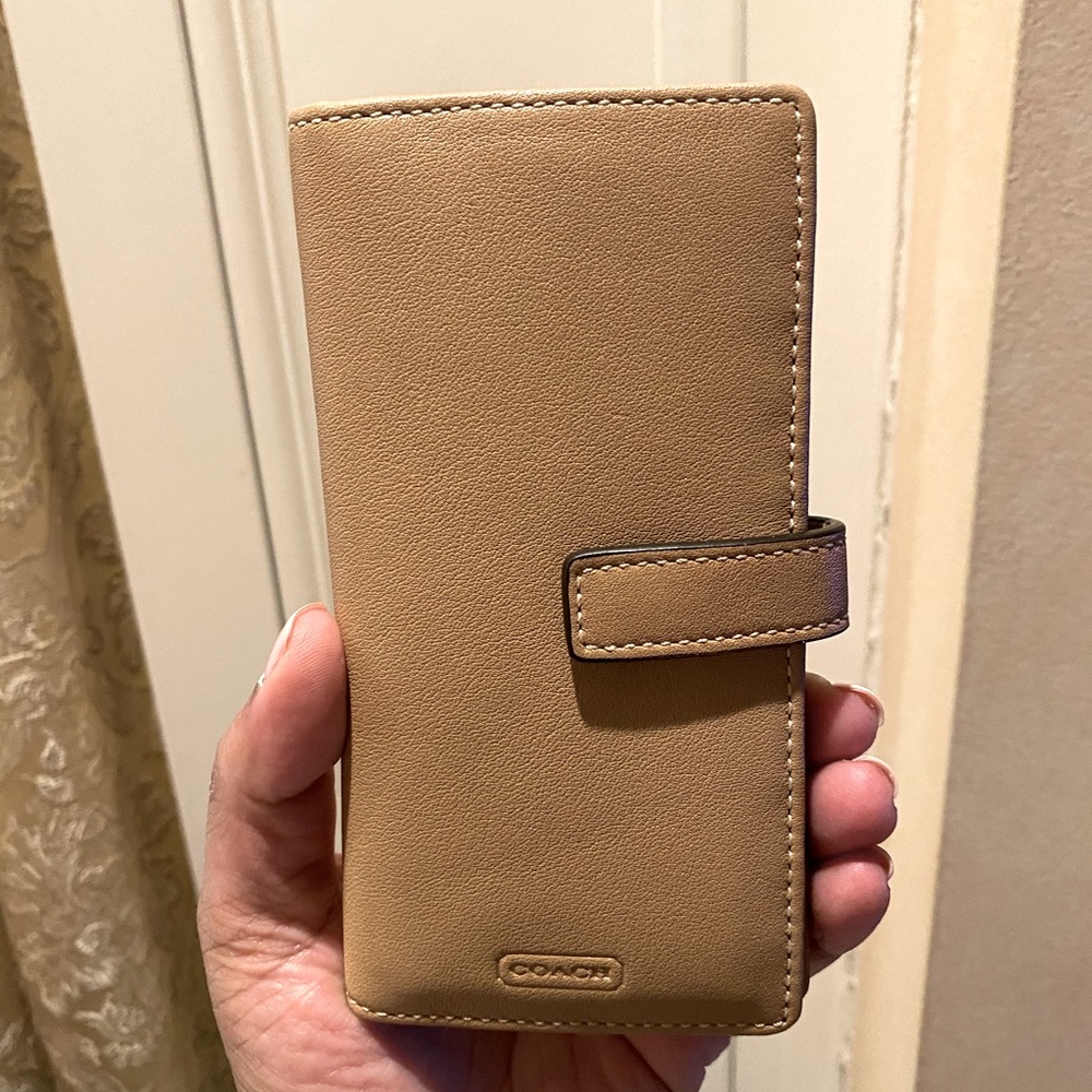 Coach factory wallet